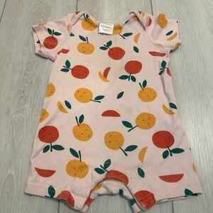 Hanna Andersson Pink and Orange Shorts Bodysuit with Citrus Print